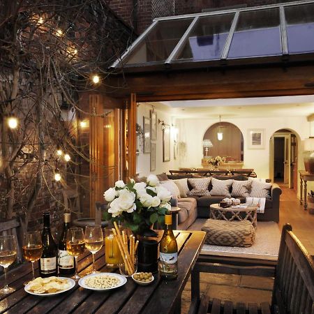 ヘンリー・オン・テムズ Dolls House - Luxury Townhouse *Sleeps 10*ヴィラ エクステリア 写真